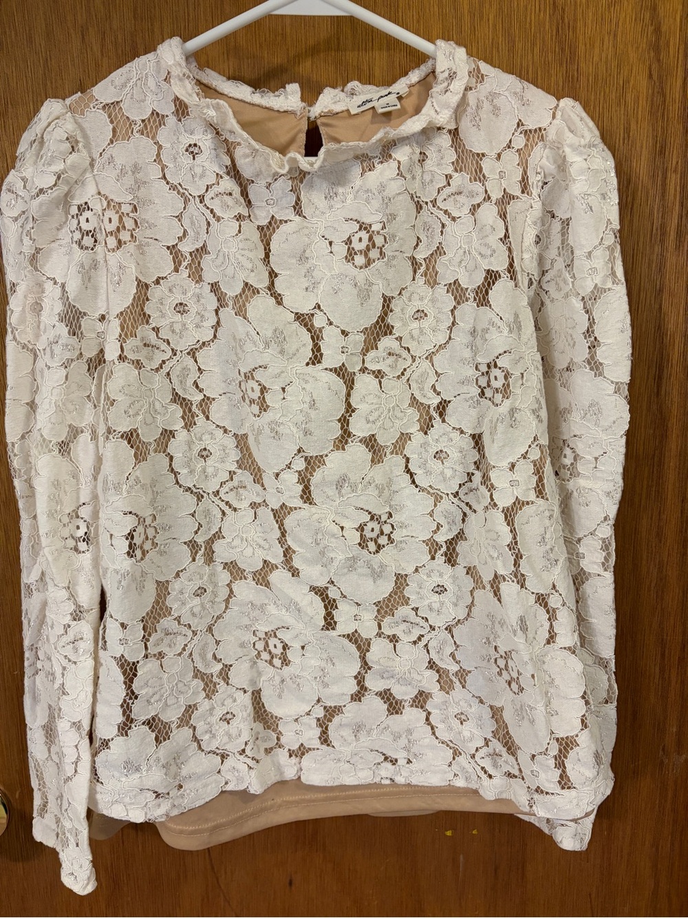 Ultra Pink Cream Lace Floral Long Sleeve Blouse